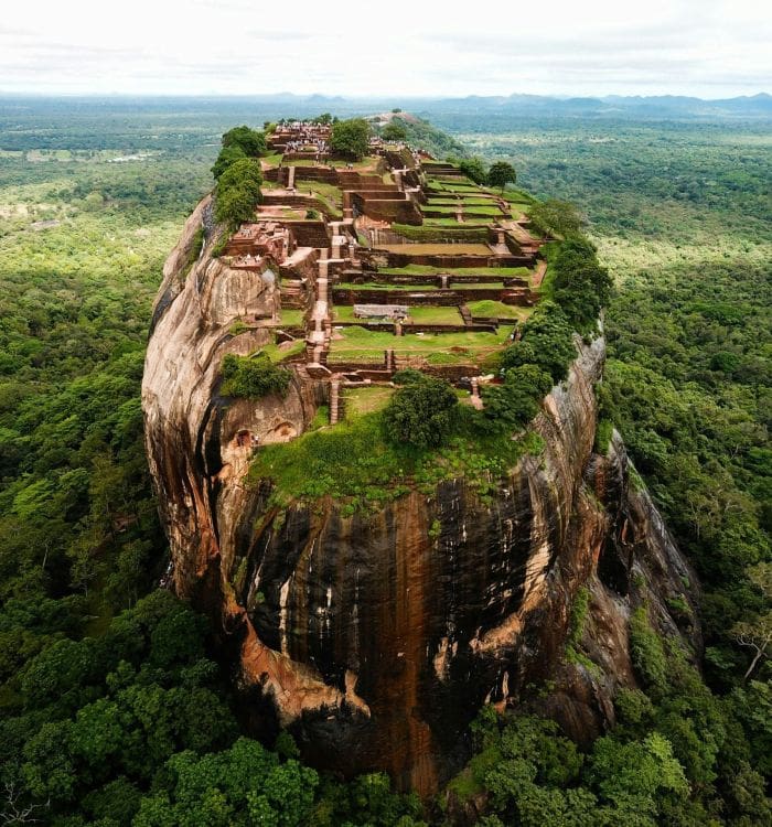 HISTORY & CULTURAL TOURS__